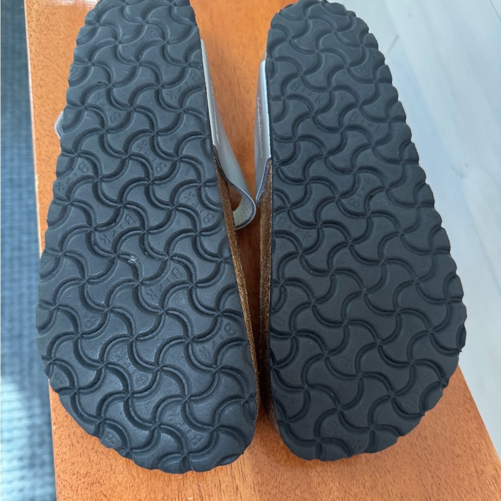 Birkenstock Gizeh - silver - Picture 5 of 5